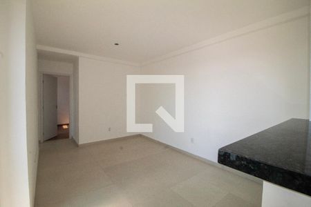 Sala  de apartamento para alugar com 2 quartos, 60m² em Nova Suíça, Belo Horizonte