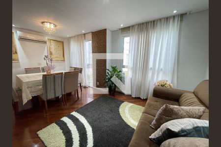 Sala de casa de condomínio à venda com 3 quartos, 163m² em Ferreira, São Paulo