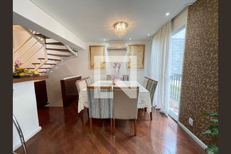 Sala de casa de condomínio à venda com 3 quartos, 163m² em Ferreira, São Paulo