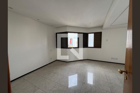 Apartamento à venda com 4 quartos, 305m² em Setor Bueno, Goiânia