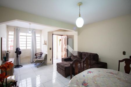 Sala de casa para alugar com 3 quartos, 72m² em Dona Clara, Belo Horizonte