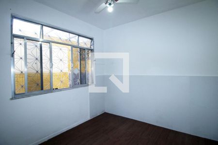 Quarto 2 de casa à venda com 2 quartos, 70m² em Ramos, Rio de Janeiro