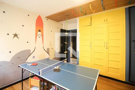 Quarto de apartamento para alugar com 2 quartos, 88m² em Indianópolis, São Paulo