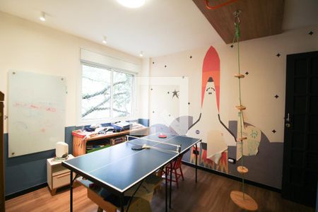 Quarto de apartamento para alugar com 2 quartos, 88m² em Indianópolis, São Paulo