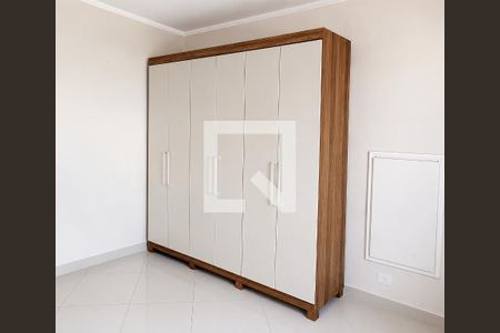 Quarto de apartamento para alugar com 2 quartos, 78m² em Vila Ester (Zona Norte), São Paulo
