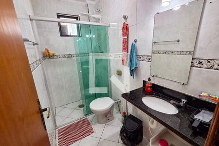 Banheiro de apartamento para alugar com 3 quartos, 120m² em Aviação, Praia Grande