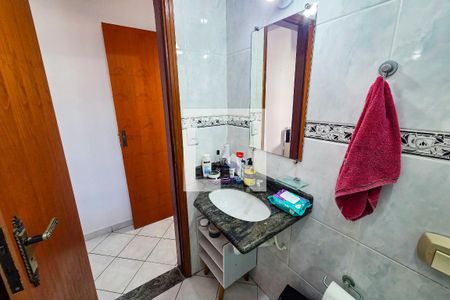 Banheiro da Suíte 1 de apartamento para alugar com 3 quartos, 120m² em Aviação, Praia Grande