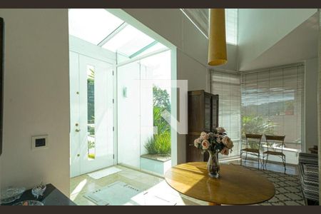 Foto 08 de casa de condomínio à venda com 4 quartos, 1100m² em Alphaville Residencial Zero, Barueri