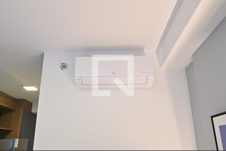 Sala/Quarto de kitnet/studio à venda com 1 quarto, 26m² em Vila Clementino, São Paulo