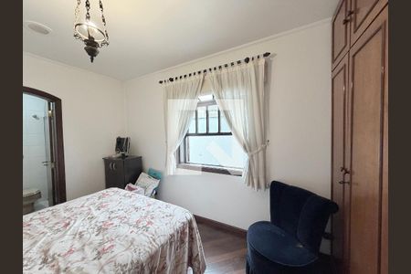 Casa à venda com 4 quartos, 450m² em Mooca, São Paulo