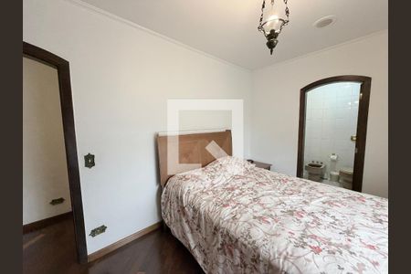 Casa à venda com 4 quartos, 450m² em Mooca, São Paulo