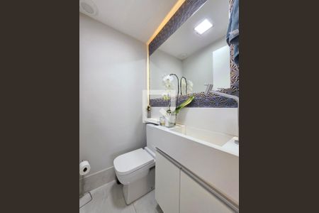 Lavabo  de apartamento à venda com 4 quartos, 126m² em Vila da Serra, Nova Lima