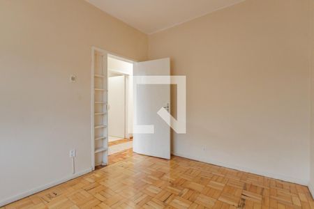 Quarto 1 de casa para alugar com 3 quartos, 140m² em Vila Ipiranga, Porto Alegre