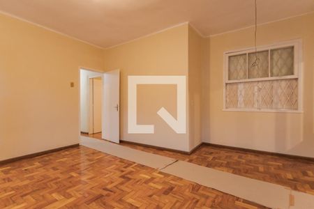 Sala de casa para alugar com 3 quartos, 140m² em Vila Ipiranga, Porto Alegre