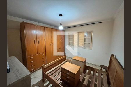 Quarto de casa à venda com 3 quartos, 197m² em Vila Guaraciaba, Santo André