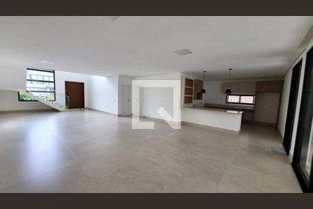 Foto 01 de casa de condomínio à venda com 4 quartos, 385m² em Cidade Tamboré, Santana de Parnaíba