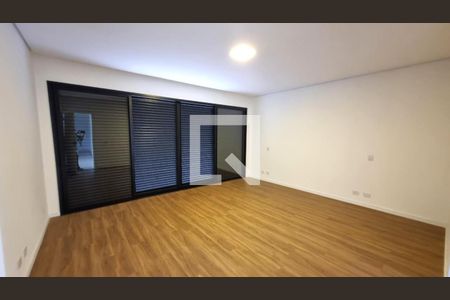 Foto 01 de casa de condomínio à venda com 4 quartos, 385m² em Cidade Tamboré, Santana de Parnaíba