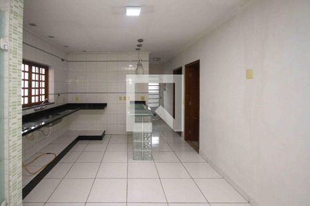 Cozinha de casa para alugar com 2 quartos, 90m² em Jardim Três Marias, São Paulo
