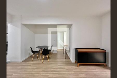 Sala de apartamento para alugar com 3 quartos, 80m² em Parque Prado, Campinas
