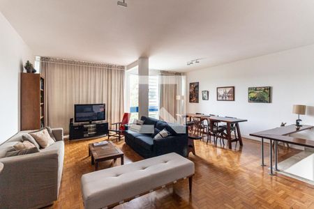 Sala 1 de casa à venda com 4 quartos, 270m² em Pacaembu, São Paulo