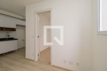 Sala de apartamento para alugar com 2 quartos, 38m² em Cidade São Mateus, São Paulo