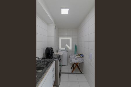 Sala/Cozinha/Área de Serviço  de apartamento para alugar com 2 quartos, 47m² em Cidade Antônio Estêvão de Carvalho, São Paulo