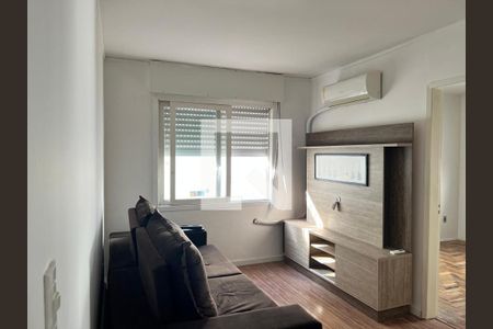 Sala de apartamento para alugar com 1 quarto, 55m² em Vila Ipiranga, Porto Alegre