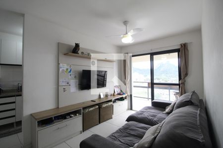 Sala de apartamento à venda com 3 quartos, 82m² em Barra Olímpica, Rio de Janeiro
