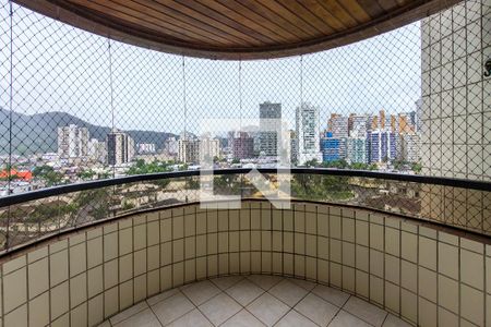 Sacada de apartamento para alugar com 3 quartos, 123m² em Canto do Forte, Praia Grande
