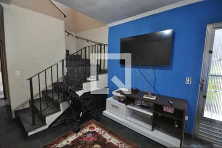 Sala de casa à venda com 3 quartos, 116m² em Jardim Jacana, São Paulo