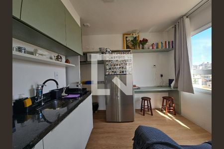 Sala/Cozinha de apartamento para alugar com 1 quarto, 23m² em Amaralina, Salvador