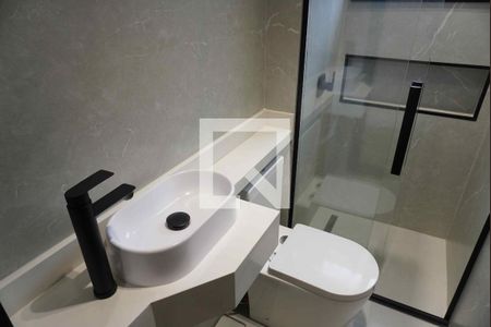 Banheiro da Suíte 1 de casa de condomínio à venda com 4 quartos, 346m² em Sítio do Rosário, Barueri