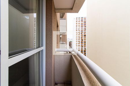 Varanda de kitnet/studio para alugar com 1 quarto, 30m² em Perdizes, São Paulo