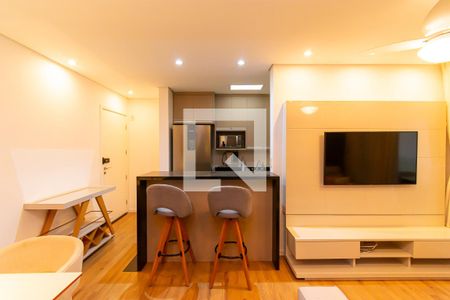 Sala de apartamento para alugar com 2 quartos, 74m² em Aclimação, São Paulo
