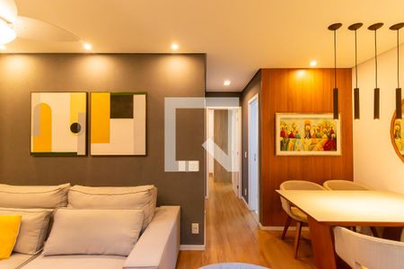Sala de apartamento para alugar com 2 quartos, 74m² em Aclimação, São Paulo