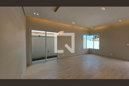 Casa de Condomínio à venda com 3 quartos, 170m² em Sobradinho, Lagoa Santa
