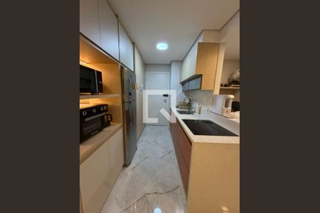 Cozinha de apartamento para alugar com 1 quarto, 37m² em Butantã, São Paulo
