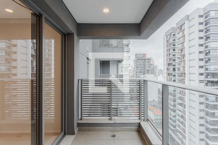 Varanda de apartamento para alugar com 2 quartos, 67m² em Pinheiros, São Paulo