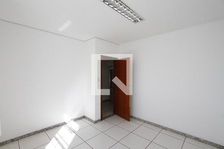Quarto 1 de casa para alugar com 3 quartos, 473m² em Palmeiras, Belo Horizonte