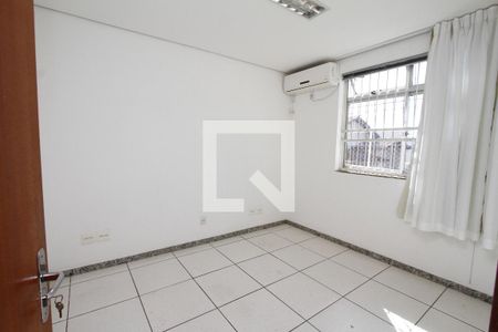 Quarto 1 de casa para alugar com 3 quartos, 473m² em Palmeiras, Belo Horizonte