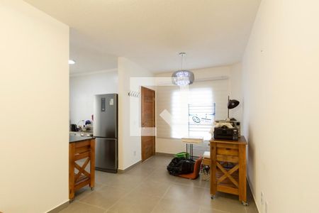 Casa de Condomínio para alugar com 2 quartos, 59m² em Aparecidinha, Sorocaba