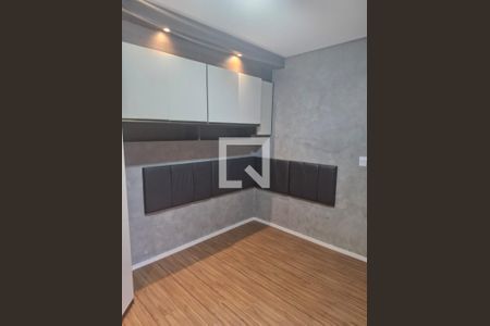 Quarto de casa para alugar com 3 quartos, 180m² em Sabaúna, Mogi das Cruzes