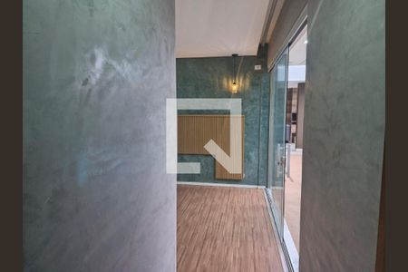 Quarto de casa para alugar com 3 quartos, 180m² em Sabaúna, Mogi das Cruzes