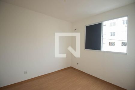 Quarto 2 de apartamento para alugar com 2 quartos, 45m² em Vila Lage, São Gonçalo