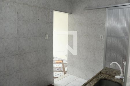 Cozinha de apartamento para alugar com 2 quartos, 60m² em Centro, Nova Iguaçu