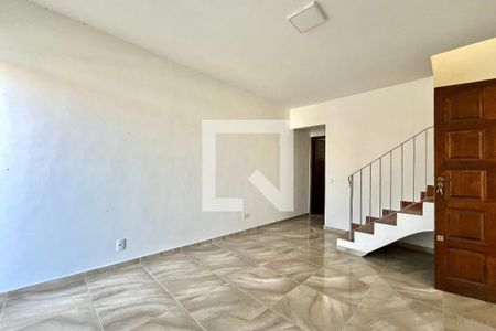 Sala de casa para alugar com 3 quartos, 113m² em Vila Santa Catarina, São Paulo