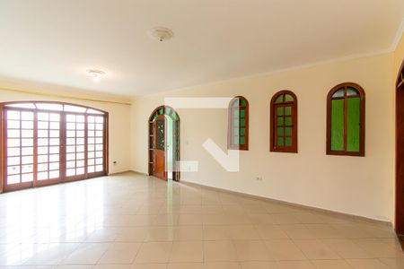 Sala de casa para alugar com 3 quartos, 280m² em Parque Sao Rafael, São Paulo