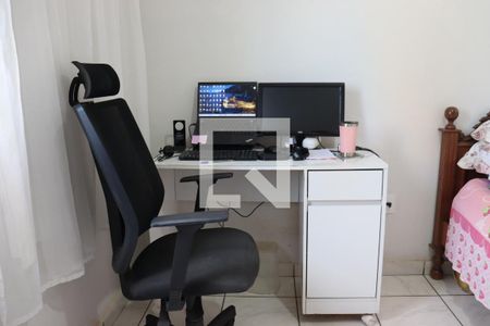 Quarto 2 de apartamento à venda com 2 quartos, 63m² em Jardim América, Goiânia