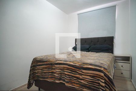 Quarto 1  de apartamento à venda com 2 quartos, 42m² em Santos Dumont, São Leopoldo