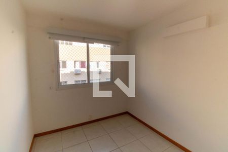 Quarto  de apartamento à venda com 2 quartos, 60m² em Pendotiba, Niterói